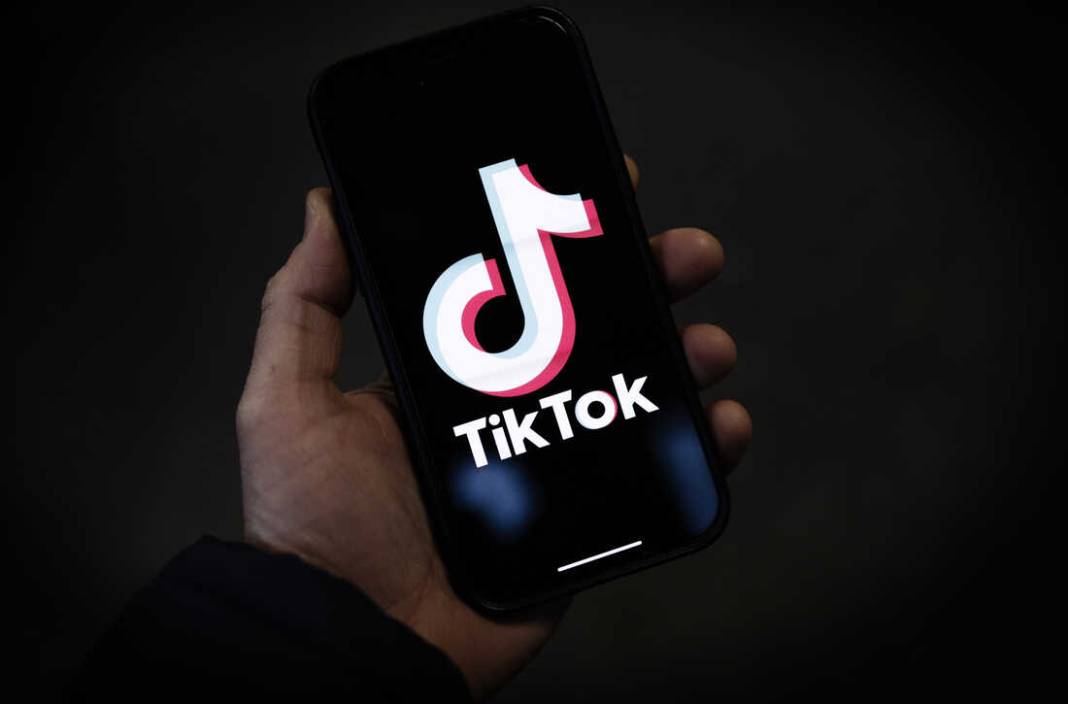 Sosyal medya devi TikTok'a büyük darbe: Yasaklanması için harekete geçildi! 11